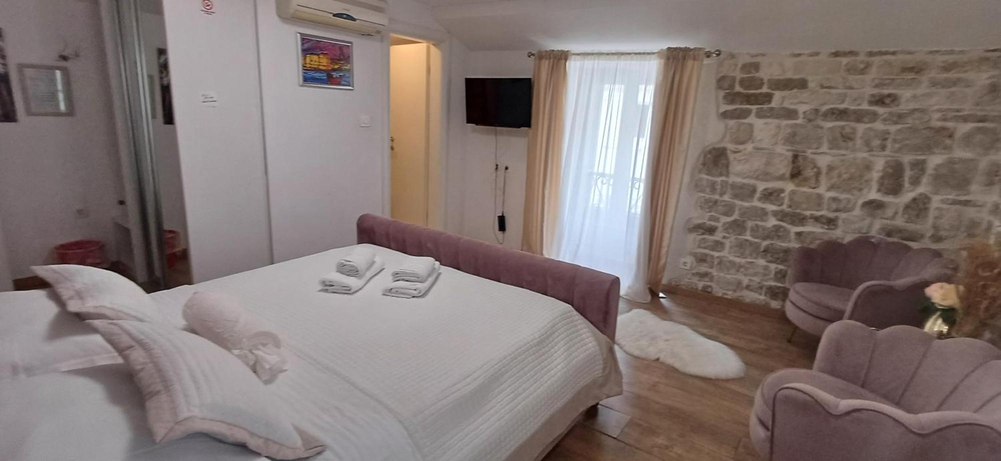 Private Apartments In Diocletians Palace Split Ngoại thất bức ảnh
