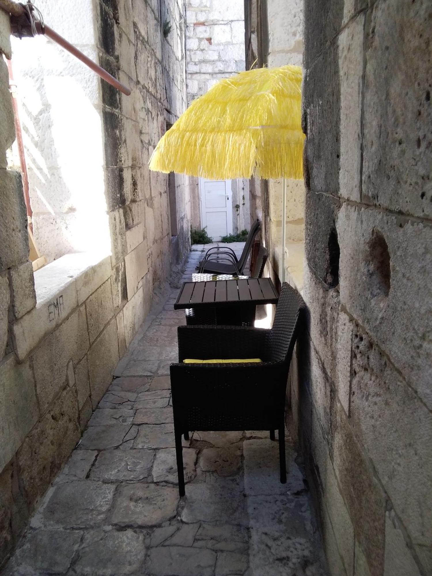 Private Apartments In Diocletians Palace Split Ngoại thất bức ảnh